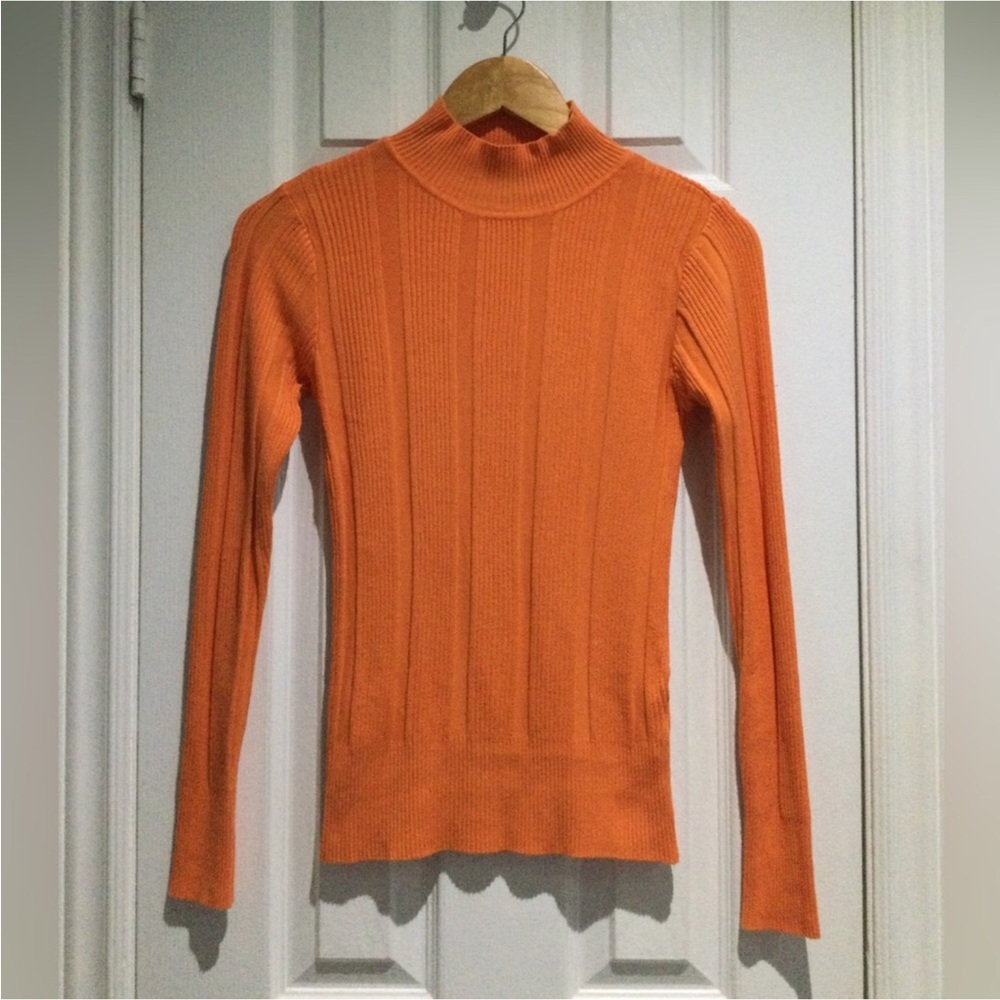 Angelus Women’s Orange Ribbed Turtleneck Sweater